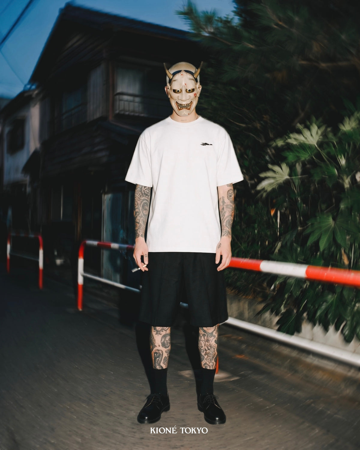 FIRST 53 TEE